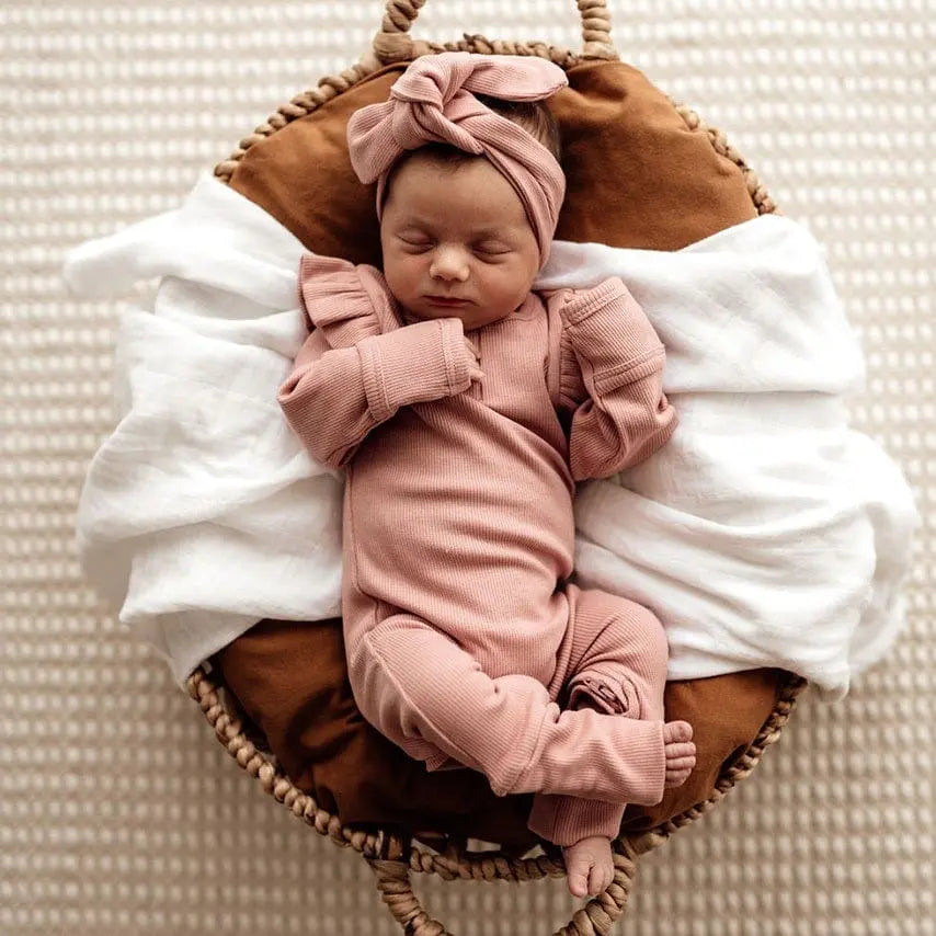 Rose Growsuit 0-3 Months (000) Snuggle Hunny Kids 39.95