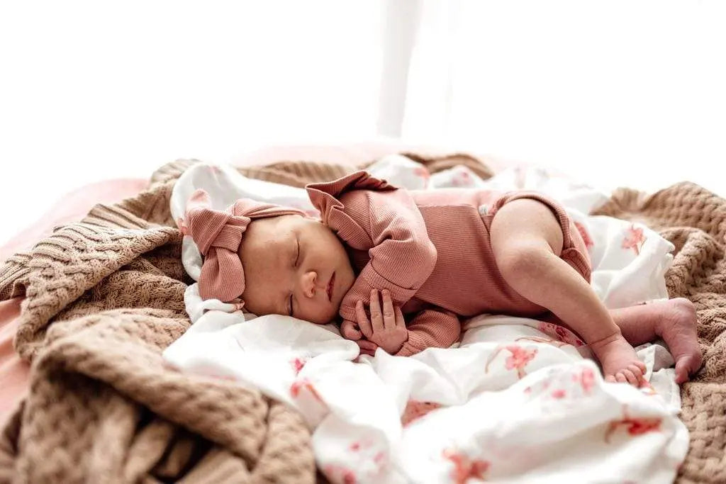 Baby Cloths Snuggle Hunny Rose Long Sleeve Bodysuit 0-3 Months (000) Organic Baby Clothing Snuggle Hunny 32.95