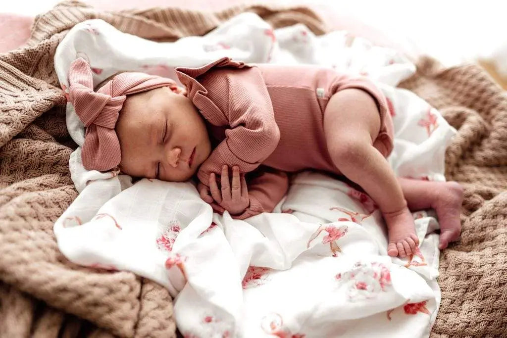 Baby Cloths Snuggle Hunny Rose Long Sleeve Bodysuit 0-3 Months (000) Organic Baby Clothing Snuggle Hunny 32.95